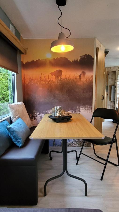 Familychalet De Schaapskooi, 6-Persons, Big Private Garden, Dogs Aloud Westergeest エクステリア 写真
